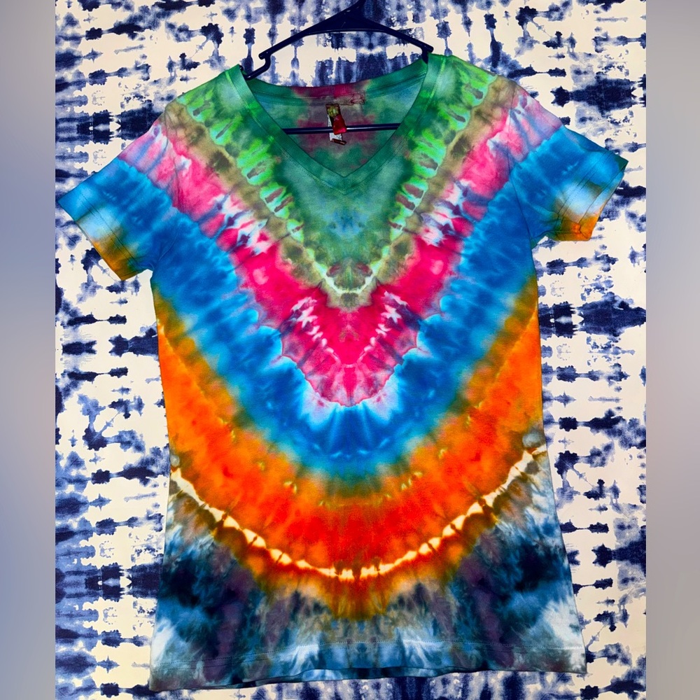 Hand Dyed Tie-Dye T-Shirt Size M/L